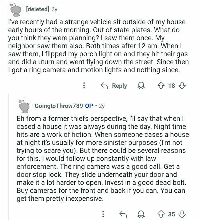 Reddit conversation where former home burglars discuss burglary tips and home security advice during an AMA session.