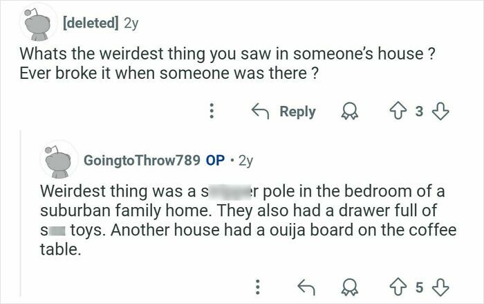 Screenshot of a Reddit AMA where former home burglars answer unusual questions about houses they broke into.