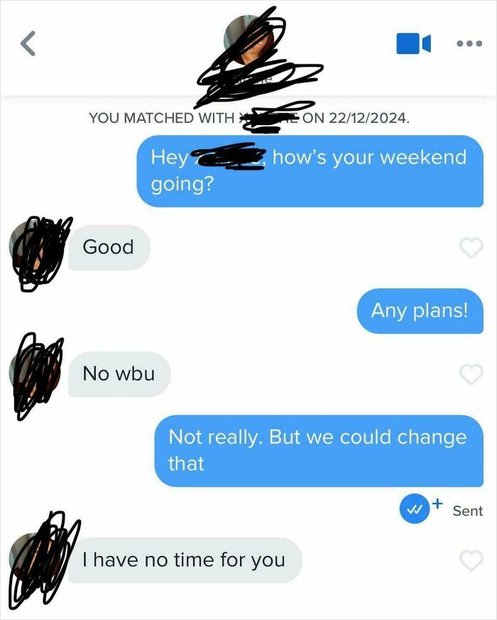 Online dating conversation showing challenges that highlight why finding love online isn’t for the faint of heart.