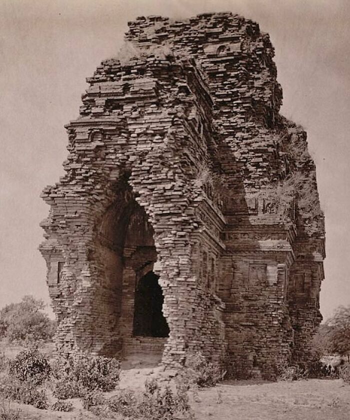 Ruins of old brick architecture showcasing the beauty and historic craftsmanship of ancient structures in the past.