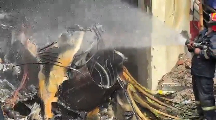 "RIP To All Those Children Who Lost Their Lives": Fighter Jet Slams Into School During Class