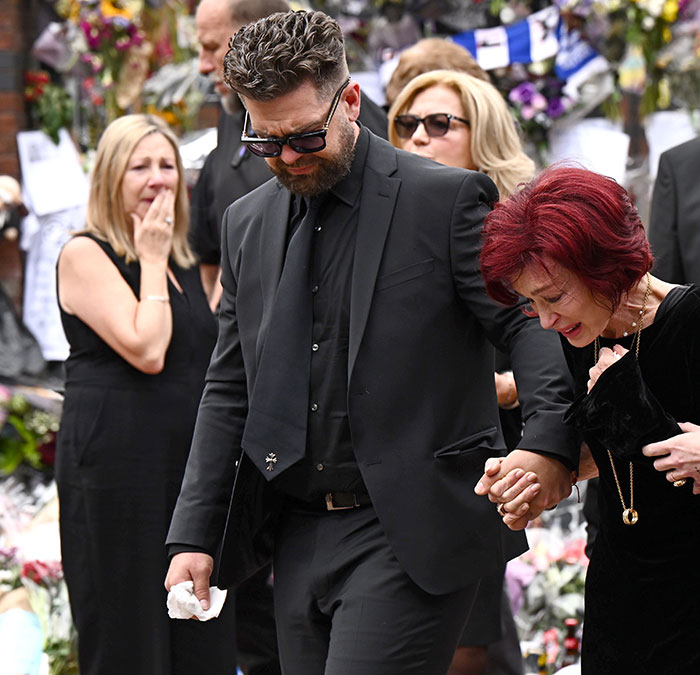 "Didn't Even Know There Was Another Daughter": Ozzy Osbourne's Second Eldest Daughter Stuns "Didn't Even Know There Was Another Daughter": Ozzy Osbourne's Second Eldest Daughter Stuns