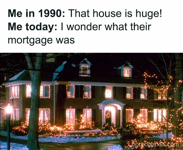 1990s nostalgia meme showing a large house decorated with lights, reflecting the magic of growing up in the ’90s.