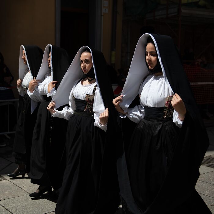 "Pilgrims At The Procession Of Sant’efisio" By Frank Lynch, Switzerland