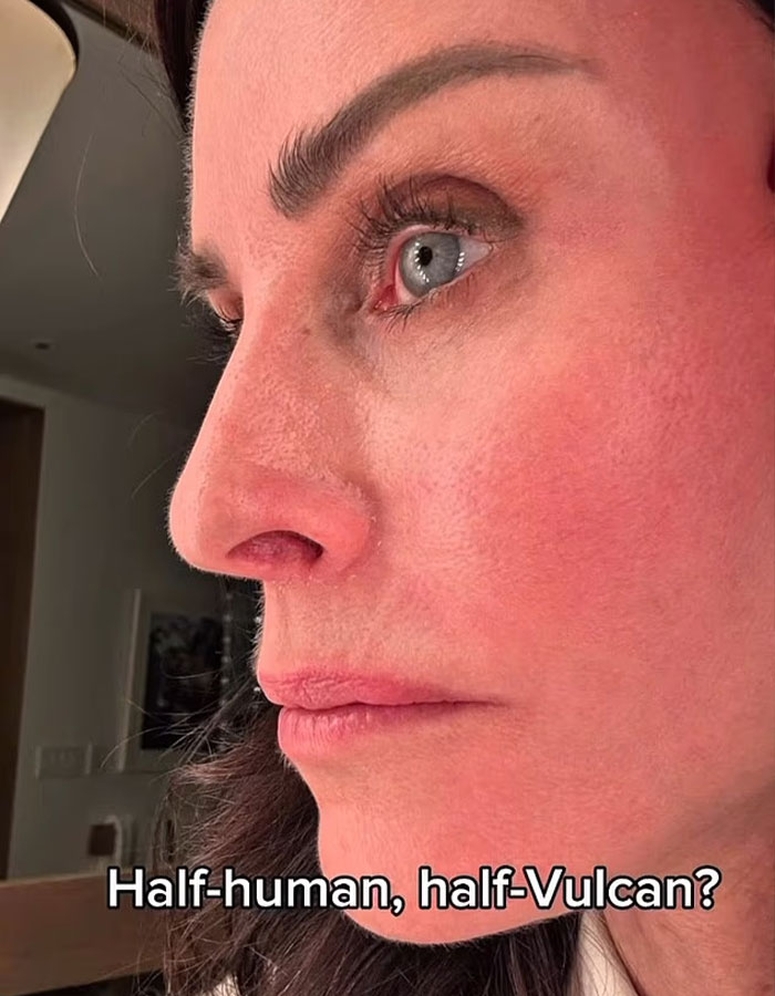 61-Year-Old Courteney Cox Shares Makeup-Free Selfies Amid Private Health Struggle