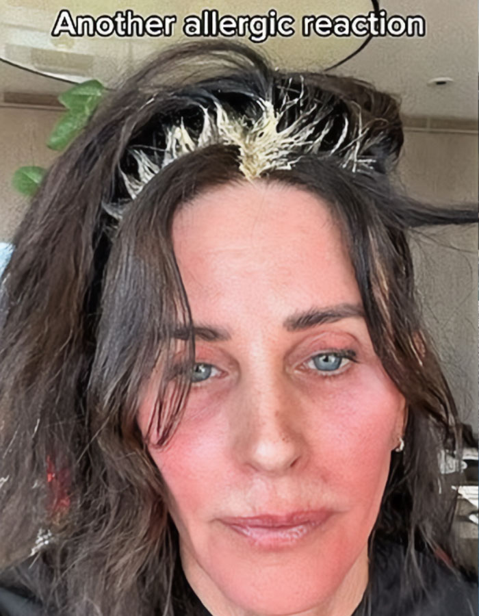 61-Year-Old Courteney Cox Shares Makeup-Free Selfies Amid Private Health Struggle