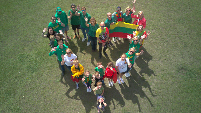 A Hidden Global Tradition: One Nation Sings Its Anthem Together Worldwide