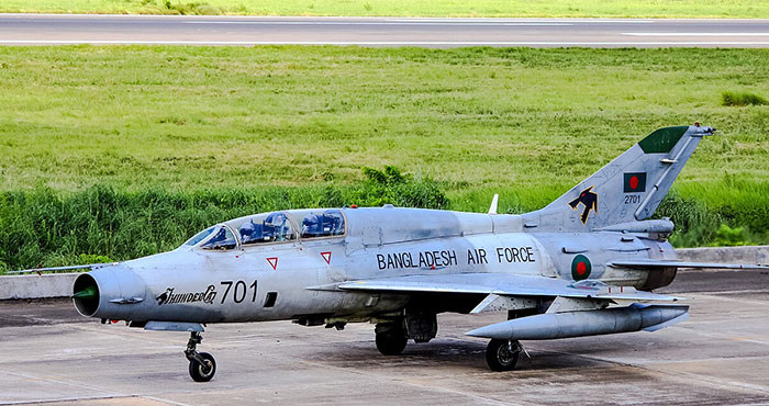 "RIP To All Those Children Who Lost Their Lives": Fighter Jet Slams Into School During Class