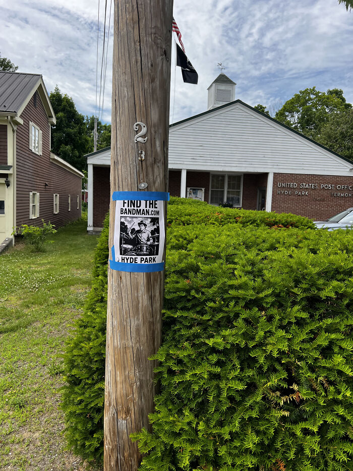 I Tried To Find My High School Friend Using Missing Milk Cartons And Posters, And It Might Work