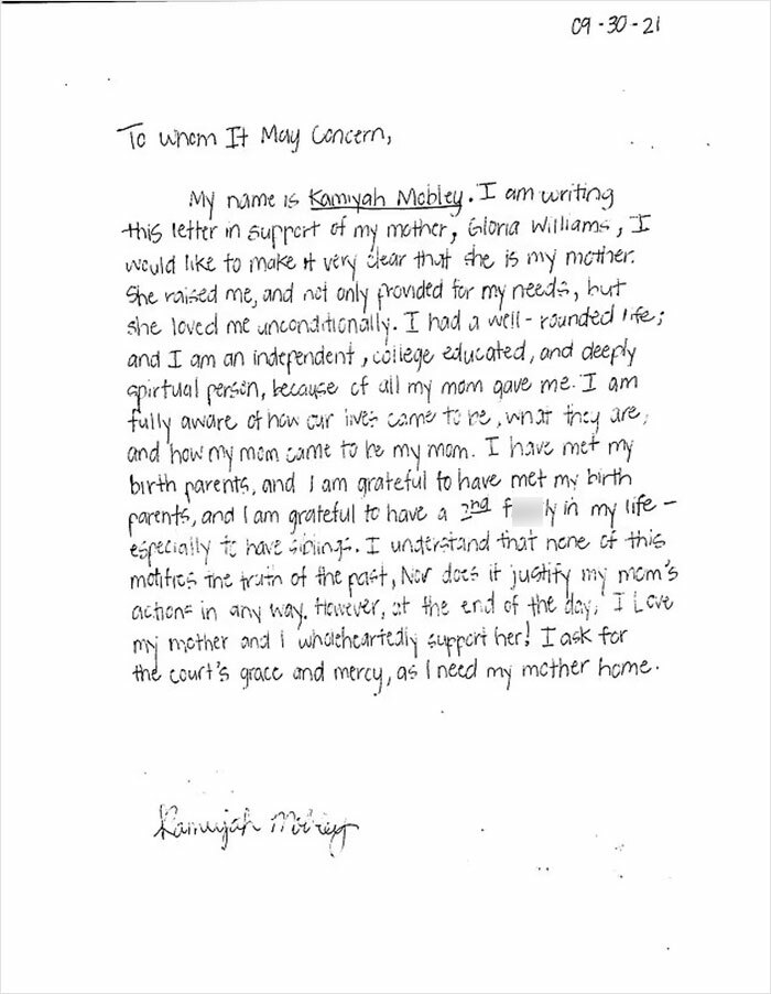 Handwritten letter from woman abducted as a baby, expressing love and support for kidnapper mom 27 years later. Handwritten letter from woman abducted as a baby, expressing love and support for kidnapper mom 27 years later.
