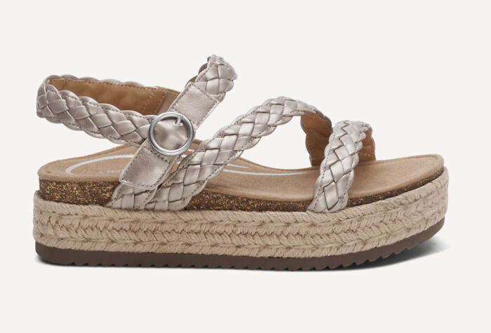 Beige braided sandal with buckle and platform sole, perfect for stylish and comfortable picks in sandal season Europe. - 7