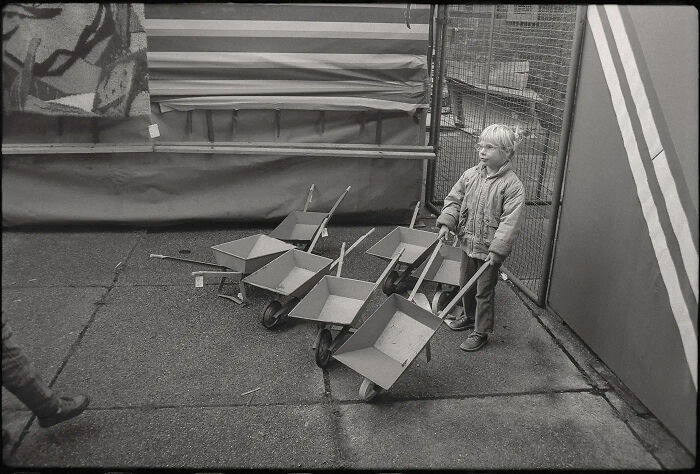 They Have Weelbarrows, 1987