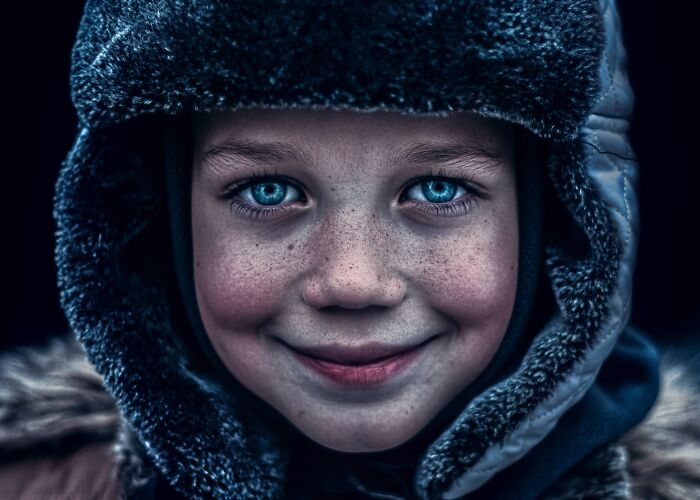 "Warm Heart" By Babak Mehrafshar, Iran