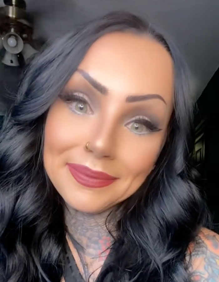 Woman with dark hair and tattoos sharing insights as an autopsy tech on strangest ways people have passed away.