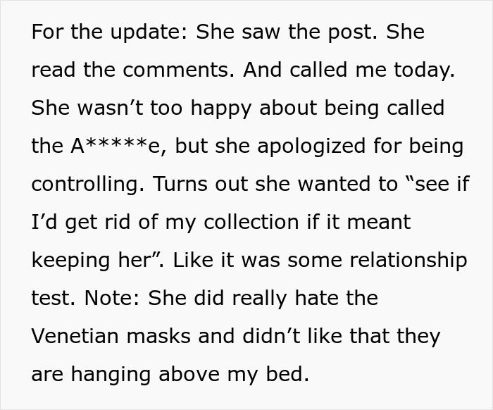 Text about a guy's huge clown collection causing conflict with his girlfriend who dislikes it and their relationship ending. Text about a guy's huge clown collection causing conflict with his girlfriend who dislikes it and their relationship ending.