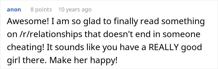 Screenshot of a Reddit comment praising a relationship story where a best friend saw girlfriend with another man and checked email.