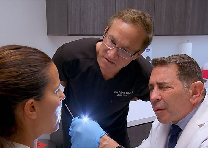 Plastic Surgeon Who Fixes "Botched" Operations Goes Viral After Netizens Discover Before-And-After Photos