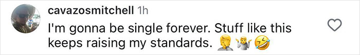 Social media comment expressing high standards, reacting to a Suns Out Buns Out photo shared by Dax Shepard of Kristen Bell.