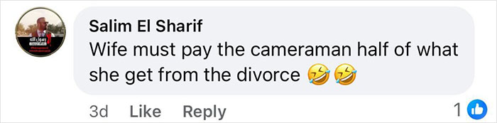 Facebook comment from Salim El Sharif joking about divorce and payment to cameraman, related to Coldplay HR exec mortgage case. - 24