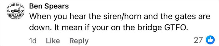 Screenshot of a social media comment warning about the dangers of being on a rising drawbridge during a siren or horn alert. Screenshot of a social media comment warning about the dangers of being on a rising drawbridge during a siren or horn alert.