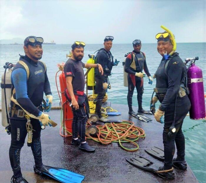 40 Innocent-Looking Photos That Hold Sinister Secrets - 42