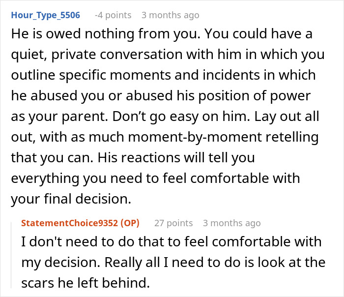 Text exchange about a man refusing to donate an organ to his abusive father due to childhood trauma and scars.