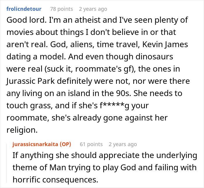 Alt text: Reddit discussion about woman who doesn&rsquo;t believe in dinosaurs and reacts to roommate watching Jurassic Park.