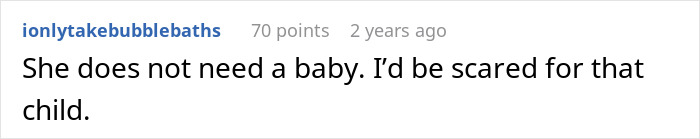 Screenshot of online comment discussing a baby-mad woman struggling with conception and family tensions.