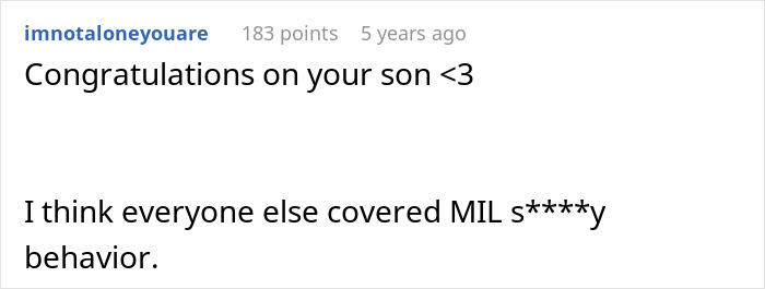 User comment on a forum discussing MIL screaming at a gender reveal and making it about herself.
