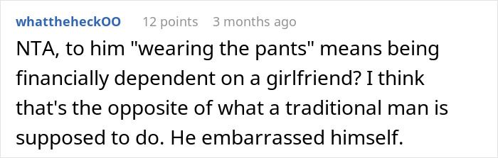Screenshot of a Reddit comment discussing a boyfriend getting mad when his girlfriend refuses to pay in front of friends. - 32