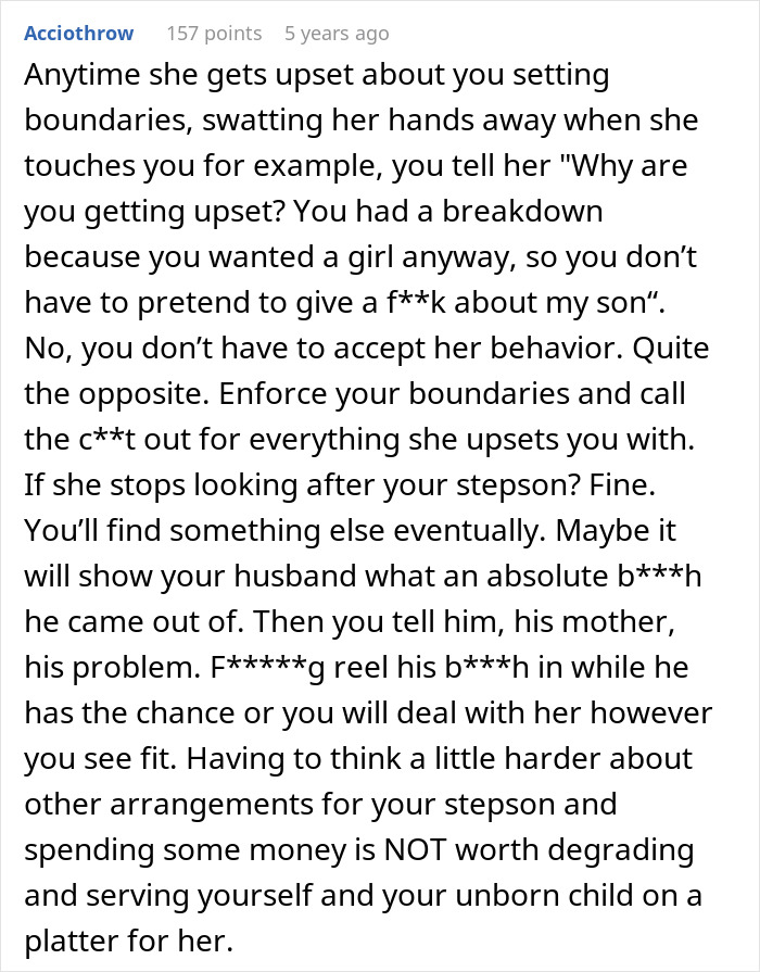 Comment detailing a MIL screaming at gender reveal and trying to make it about herself, discussing setting boundaries.