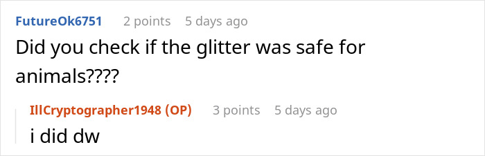 Online comment discussing safety of glitter in humidifier after woman puts glitter in roommate&rsquo;s humidifier.