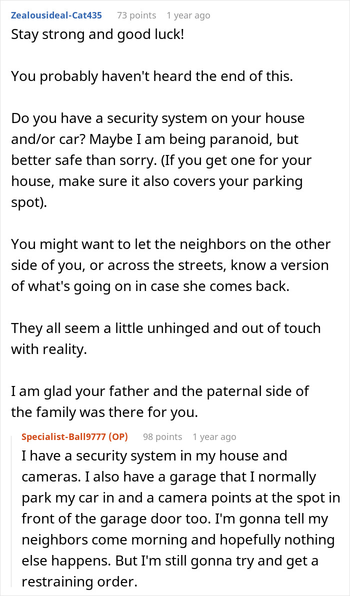 Comments discussing a woman’s half-sister showing up after 17 years and concerns about security and safety. Comments discussing a woman’s half-sister showing up after 17 years and concerns about security and safety.