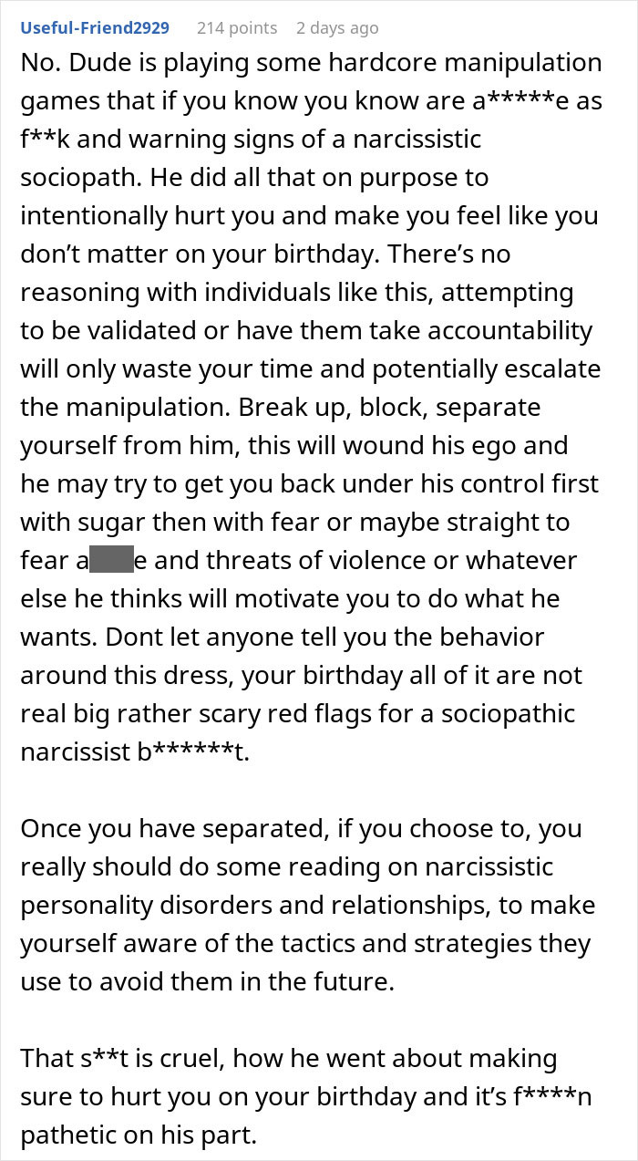Comment warning about a jerk boyfriend's manipulation and toxic behavior, highlighting red flags and emotional control tactics. - 23