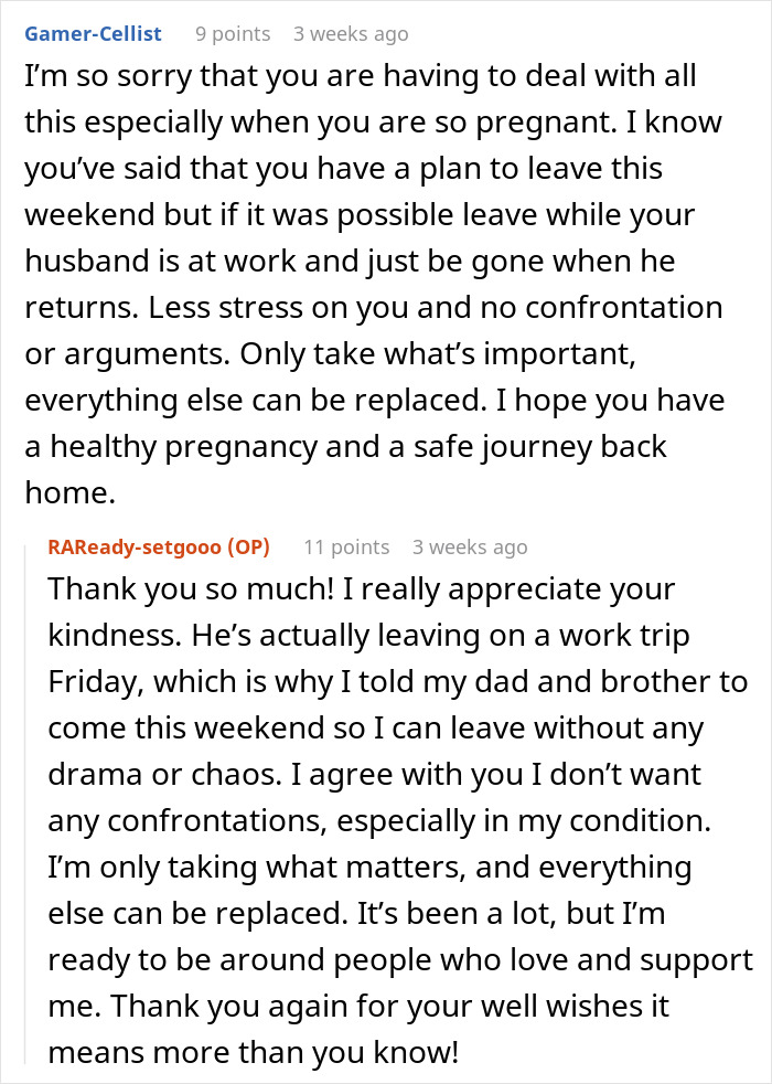 Reddit conversation showing support for pregnant lady dealing with family conflicts after refusing to babysit niblings.
