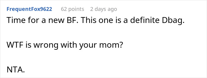 User comment on a forum discussing a man calls his girlfriend sister situation, expressing strong disapproval of boyfriend.