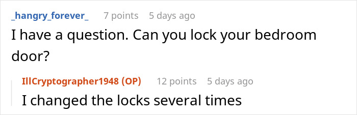 Screenshot of a Reddit conversation about locking a bedroom door after a roommate steals clothes and glitter is put in the humidifier.