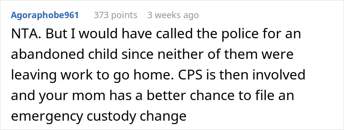 Comment about teen refusing to babysit in an emergency, leaving a young child alone for hours discussed online. - 24