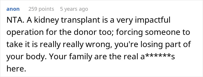 Comment discussing the impact of kidney transplant and family dynamics in an emotional story of an estranged mom reaching out. - 23