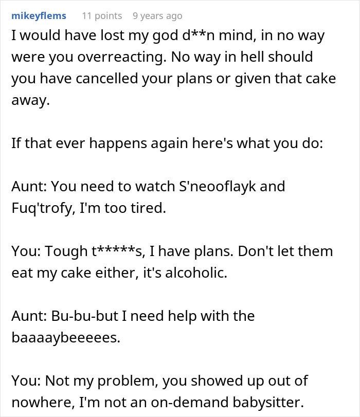 Text conversation showing someone advising how to handle an aunt demanding free childcare and ruining a birthday party. - 23