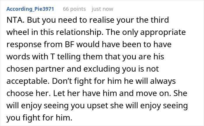 Screenshot of a Reddit comment discussing a guy’s female best friend not inviting his girlfriend to a surprise birthday party. - 19