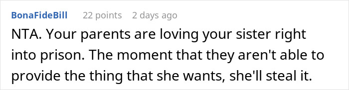 Screenshot of a forum comment discussing the golden child stealing brother&rsquo;s gifts and causing family conflict.