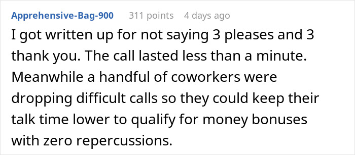 Screenshot of a forum comment about a supervisor&rsquo;s order to stick to the script backfiring with staff complaints.
