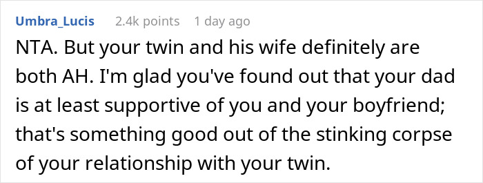 Comment on Reddit discussing a gay man&rsquo;s twin and relationship challenges, highlighting support from his dad.