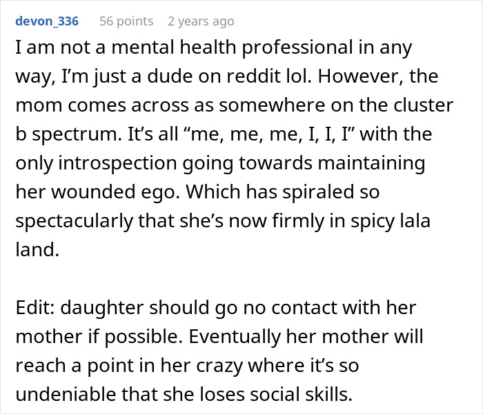 Reddit comment analyzing a manipulative mom and daughter story drama with advice on no contact and social skill loss. - 77