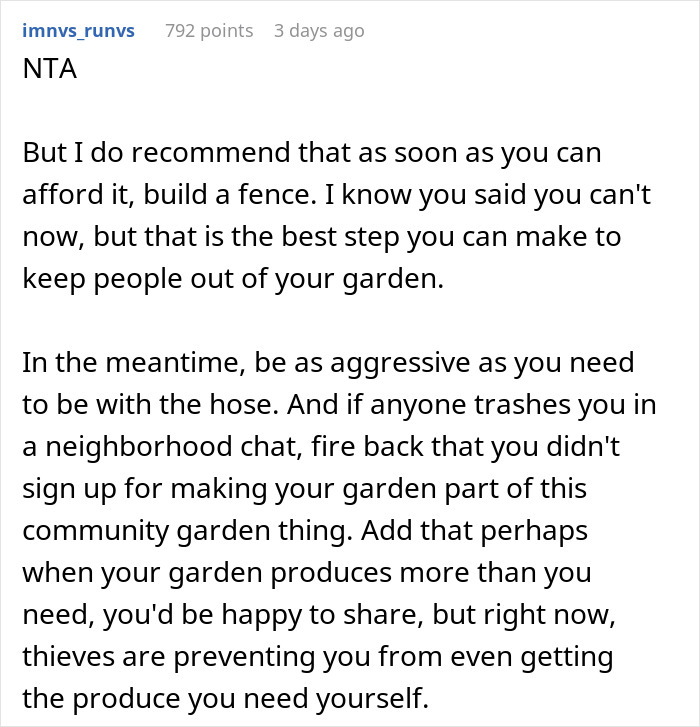 Screenshot of an online forum comment discussing stealing from a garden due to a neighbor's unmoved farm stand.
