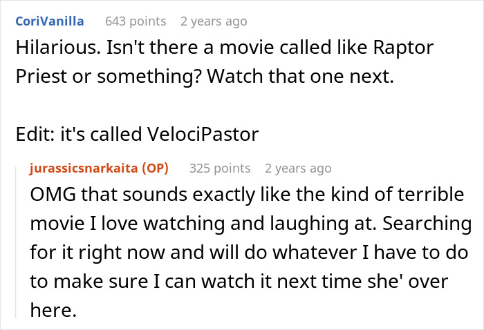 Reddit comments discussing dinosaur movies and reactions related to Jurassic Park in a casual online conversation.