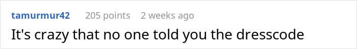 Comment on a post about a woman attending a wedding accidentally dressed like the bride, highlighting the awkward dress code mix-up. - 29