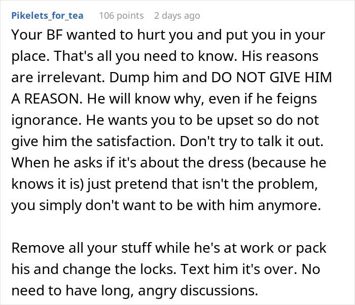 Screenshot of an online comment advising to leave a jerk boyfriend who tries to humble his girlfriend by buying her dream gift for someone else. - 25