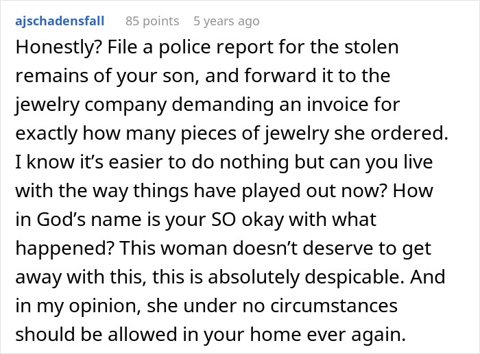 Comment discussing family drama over stolen grandson&rsquo;s ashes and condemning the entitled grandma&rsquo;s actions as despicable.
